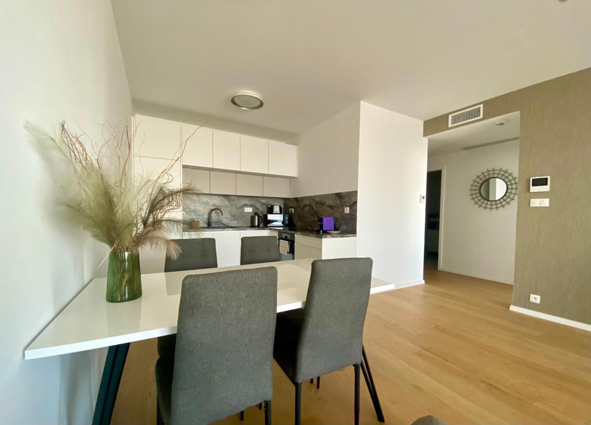 Danubius Apartments 布拉迪斯拉发 外观 照片