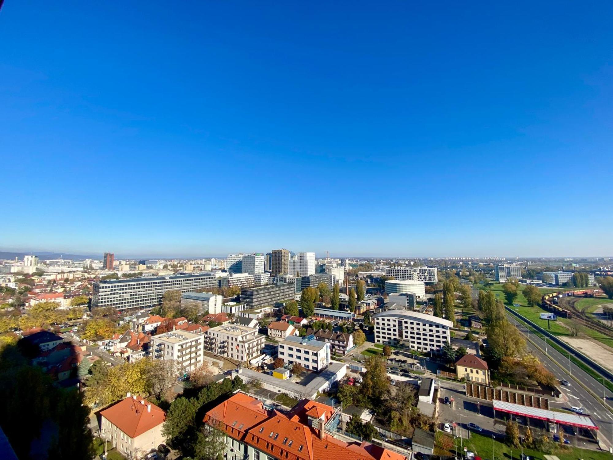 Danubius Apartments 布拉迪斯拉发 外观 照片