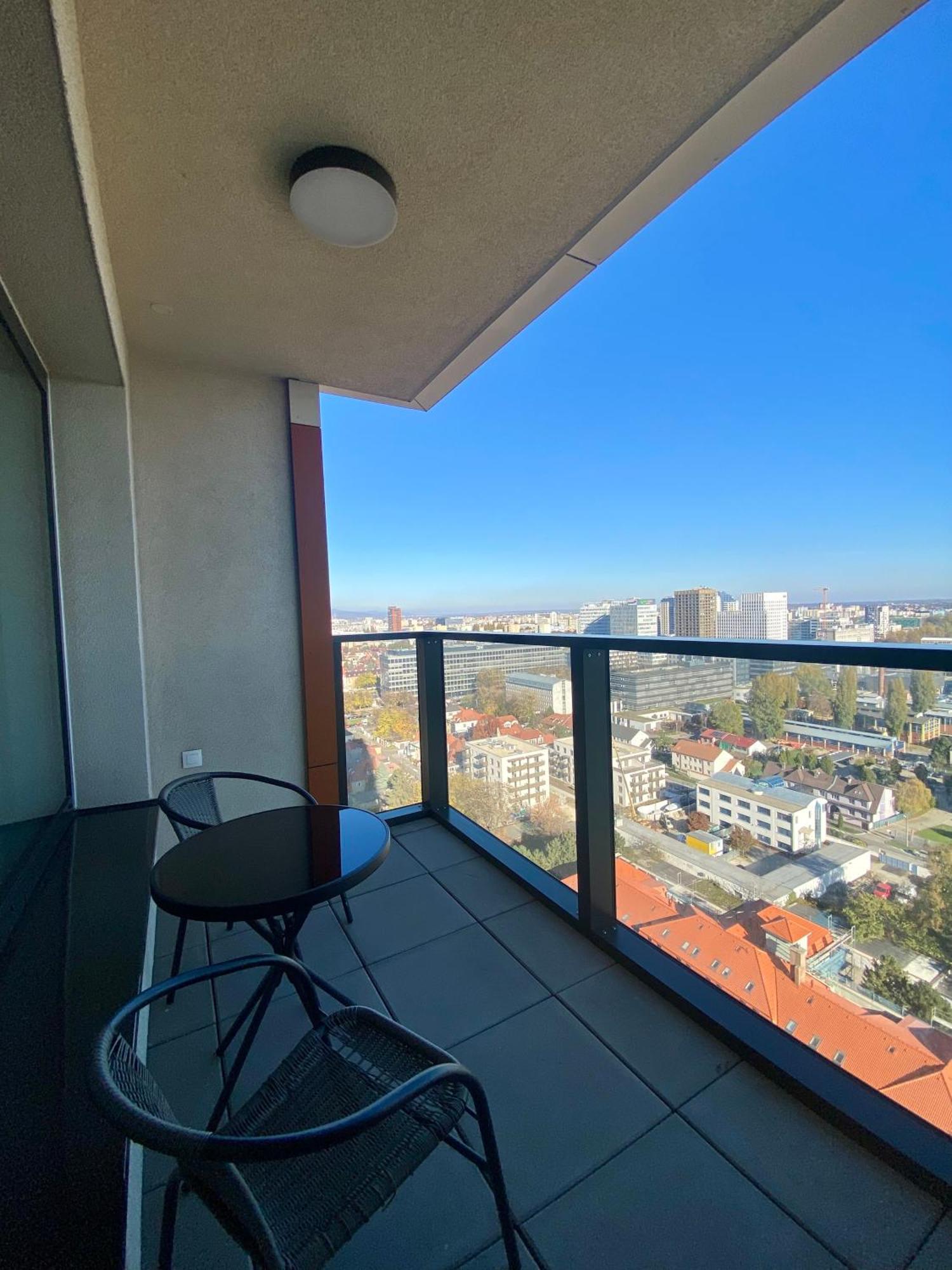 Danubius Apartments 布拉迪斯拉发 外观 照片
